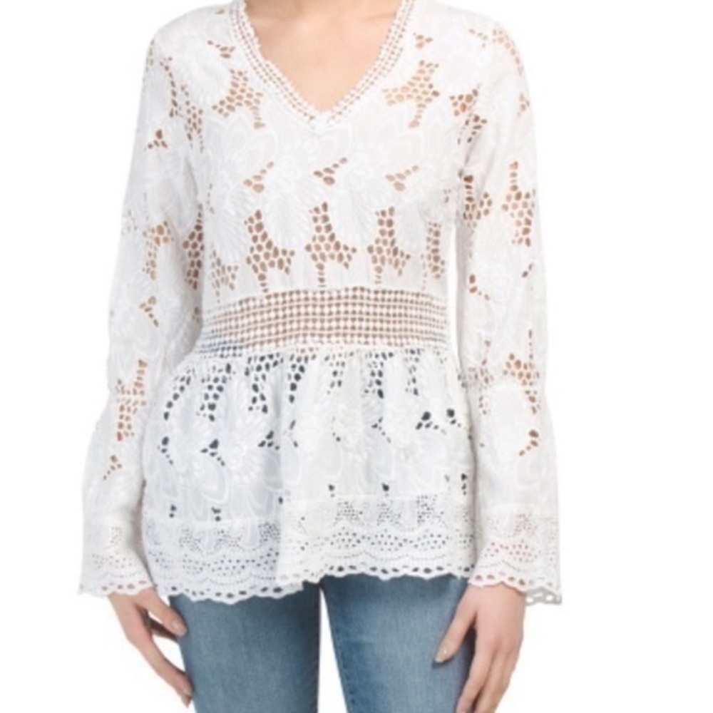 Chic White Lace Blouse for Women